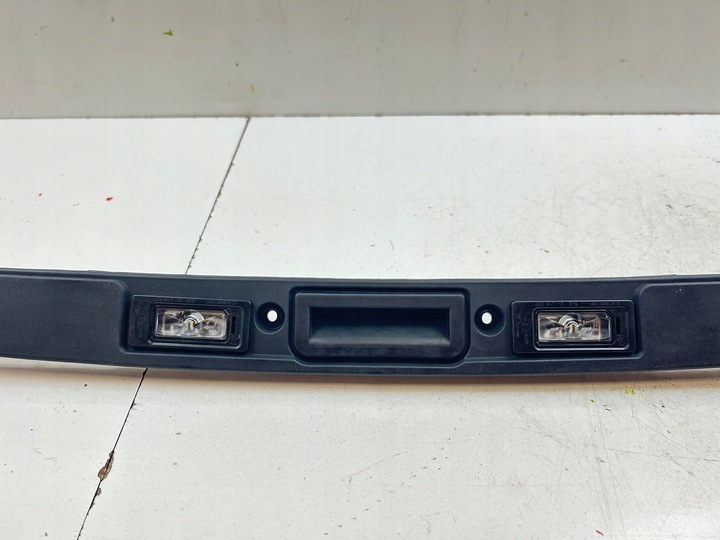 фото №2, 2023 volkswagen id.4 планка освещение номерного знака 11a827335b