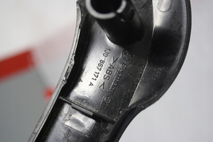 фото №9, Ручка двері права vw golf iv 1j0867172a