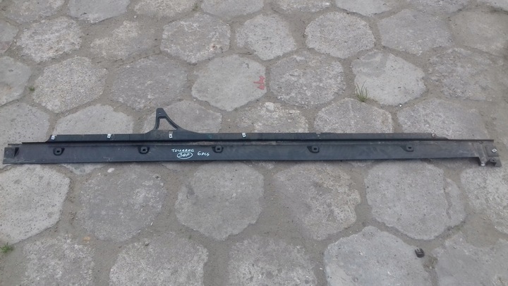 фото №1, Защита порога нижняя правая 4m4825211a vw touareg iii