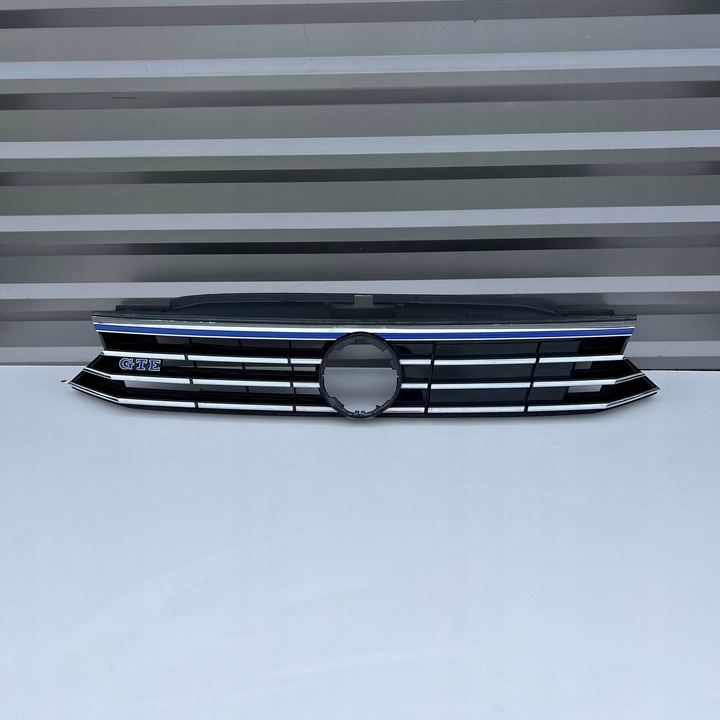 фото №1, Решітка радіатора решітка vw passat b8 gte 3g0853651c