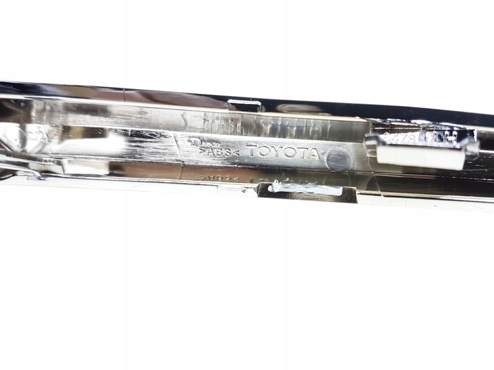 фото №5, Yaris iii 17-20 планка хром решітка емблема бампер ліва