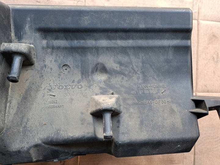 фото №5, Корпус фільтра повітря 2.5 t 220km ford mondeo mk4 30677718 4613785905