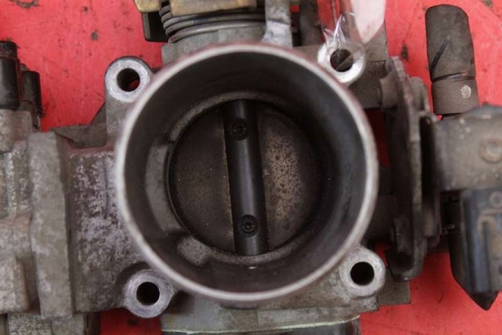 фото №5, Дросельна заслінка honda civic 6 vi 1.4 16v 90 km 95-01