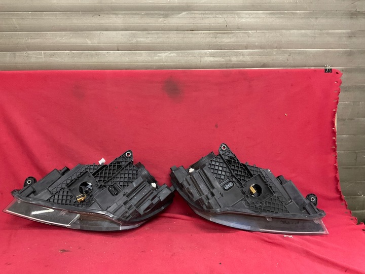 фото №12, Лампа перед ліва права ксенон skoda superb iii 3v1941016a /3v1941015a