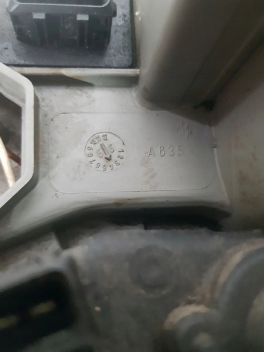 фото №6, Alfa romeo 145 - 146 1996 права сторона фара передня