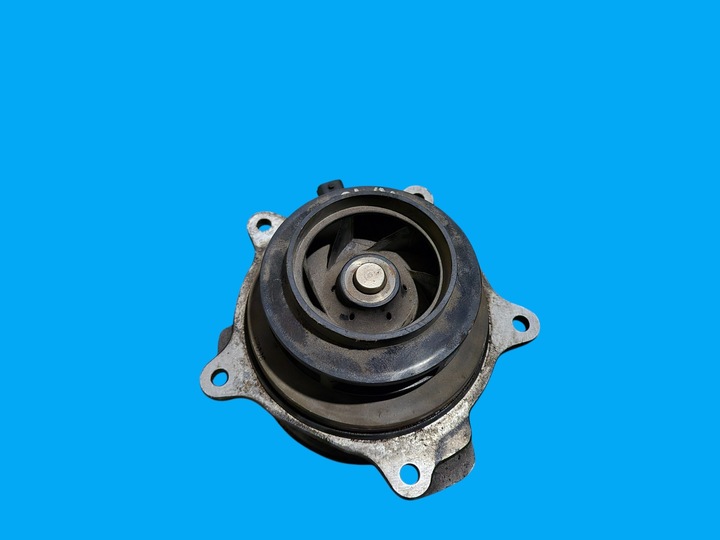 фото №3, Насос воды ze сцепление daf xf 106 , cf евро 6 460 km mx 13