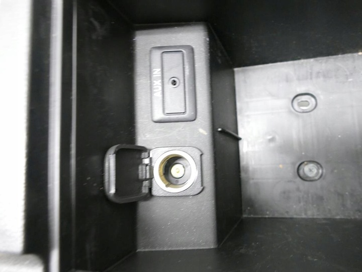 фото №8, Mazda 6 gh туннель средний подлокотник aux kpl