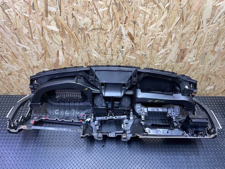 фото №11, Панель раздаточная консоль капот bmw x3 g01 x4 g02 x3m f97 x4m f98