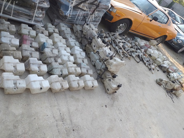 фото №6, Toyota celica vi 6 распылитель лампа бампера комплект