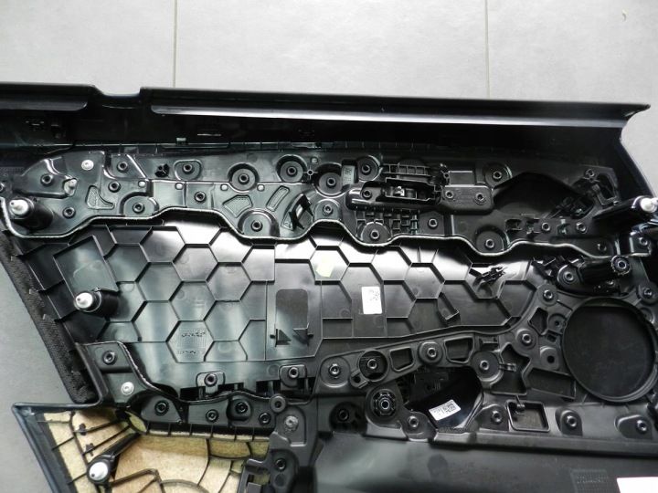 фото №8, Bmw 5 g31 карта двері права зад 60382281