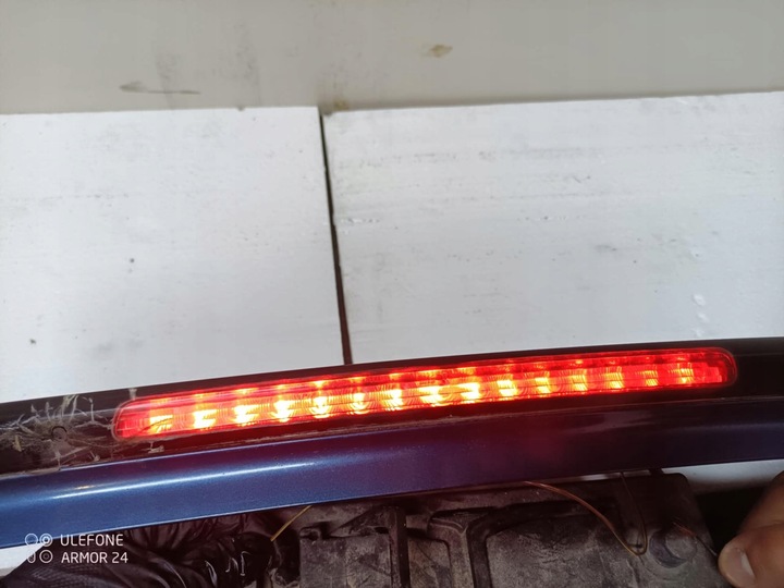 фото №6, Третье свет сплав saab 9-3 ii 93 универсал 02-11r спойлер цвет 300