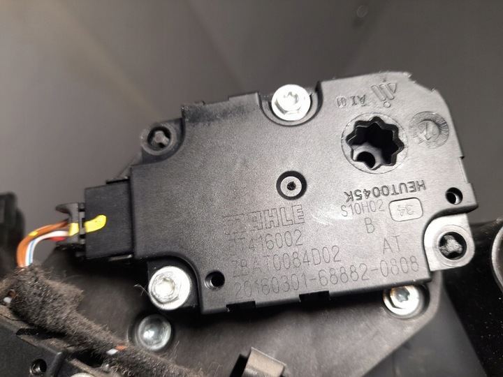 фото №14, Audi a4 b9 8w 2017r обігрівач комплектна європа 8w1820005 супер стан