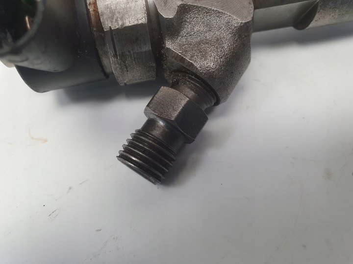 фото №10, Mercedes w220 4.0 cdi v8 инжектор топлива форсунка 0445110094 6280700387