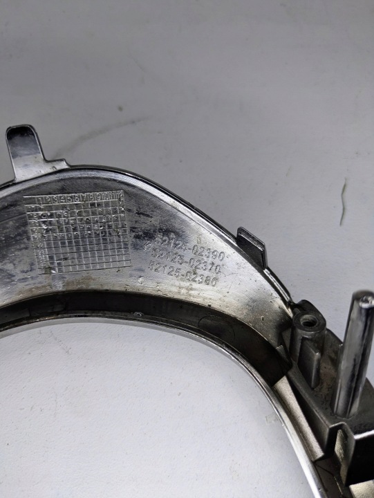 фото №7, Toyota corolla e210 перед права молдинг бампера передньої 52125-02390