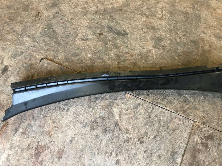 фото №7, Панель под лобовым стеклом audi q5 8r1819403