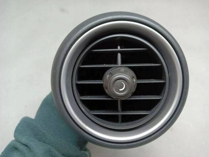 фото №5, Решітка повітропровід mini cooper f55 f56 f57