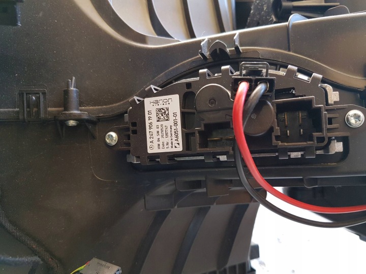 фото №7, Обігрівач подання повітря  mercedes gla a2478308802 w247 eqa h243