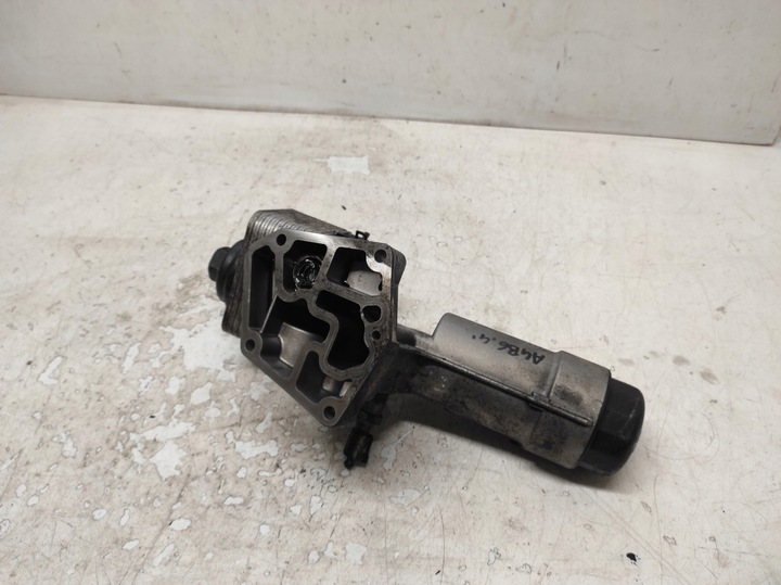 фото №3, Audi a4 b6 00- 1.9tdi avf основание фильтра масла 038115389c