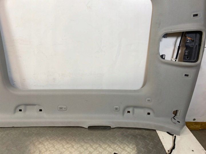 фото №7, 2022 jeep grand cherokee wl потолок