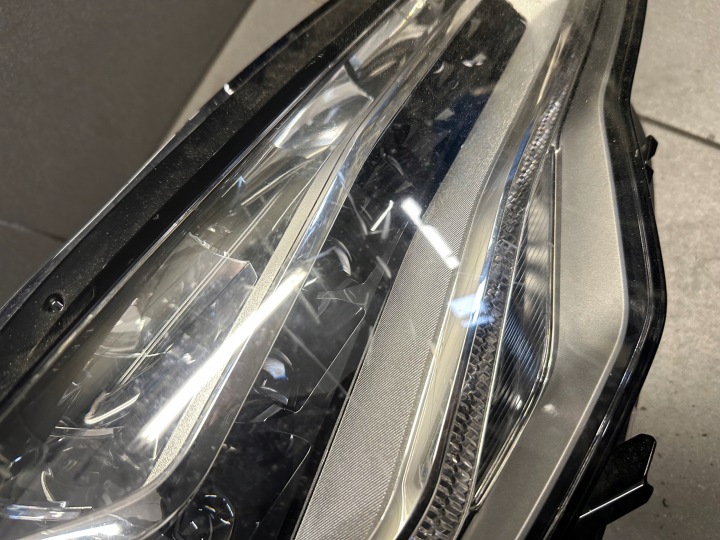 фото №12, Фара права перед audi a6 c7 повний led пошкоджений. 4g0941034c