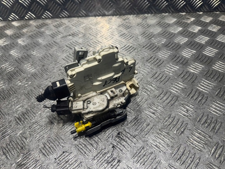 фото №1, Audi a6 c7 замок двері перед лівий 4g1837015a