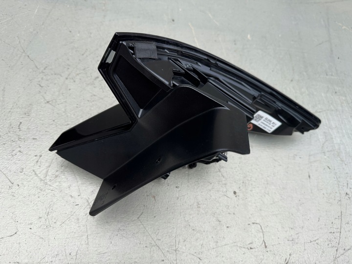 фото №16, Hyundai tucson iv 4 20r- лампа лівий зад ліва задня 92401n7100