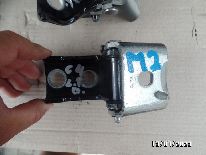 фото №2, Петля двері лівий зад citroen c4 b7 ii комплект