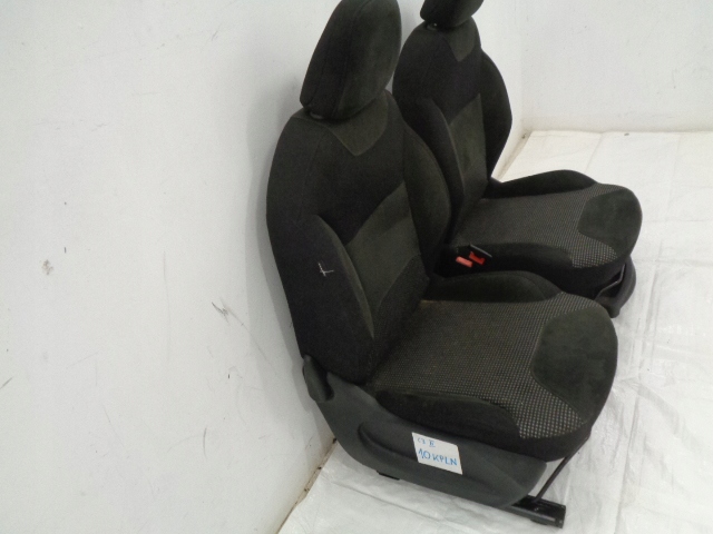 фото №12, C3 ii рестайлинг сиденья диван задняя зад ремни exclusive