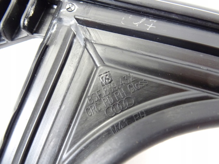 фото №8, Audi q3 83a прокладка двері зад права 83f839432