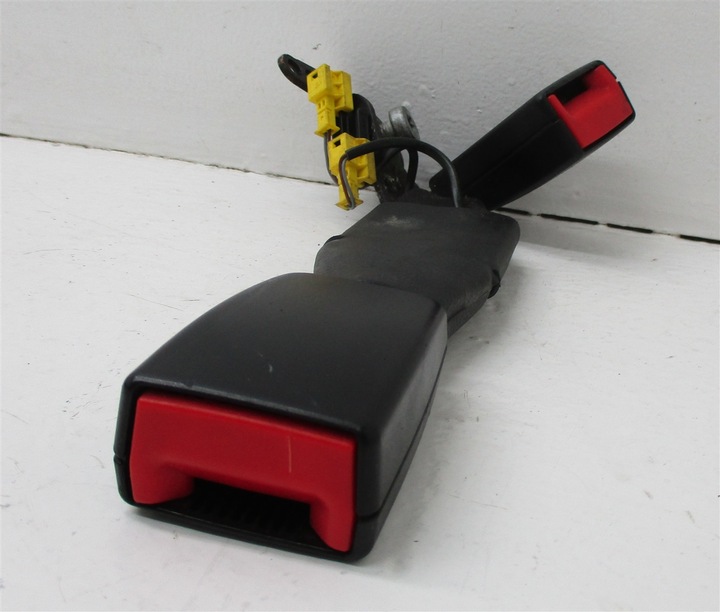 фото №6, Застёжка ремня правый зад mercedes c w204 a2048602669