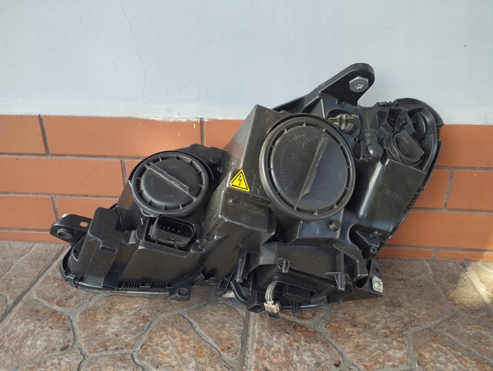 фото №6, Лампа правая ксенон mercedes w204 2008-2011 a2048203059