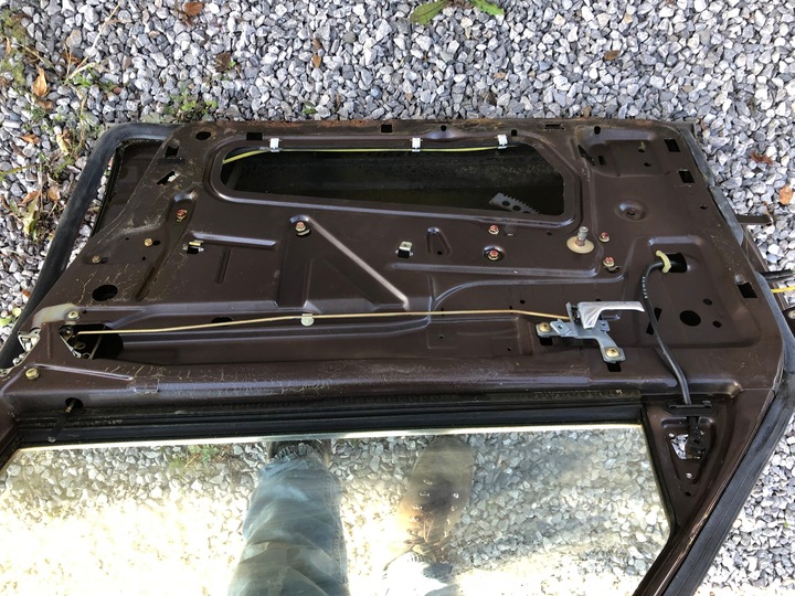 фото №12, Правые передние дверь mercedes w126 водителя