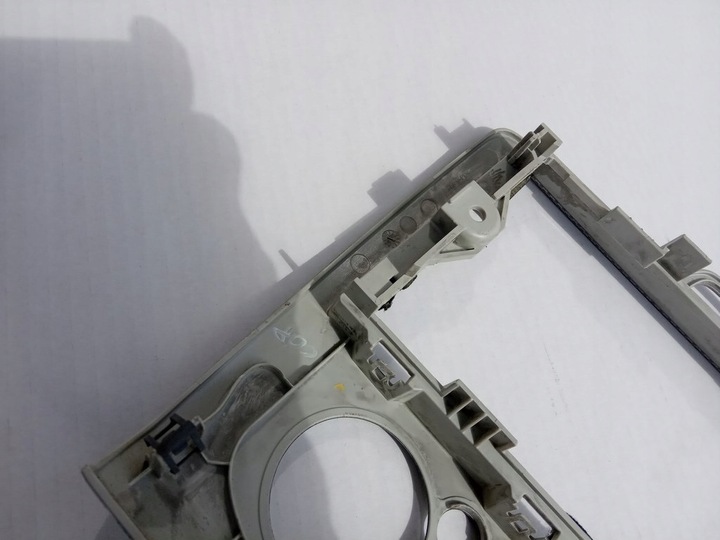 фото №3, Ford focus mk2 2004-07r. - панель рамка