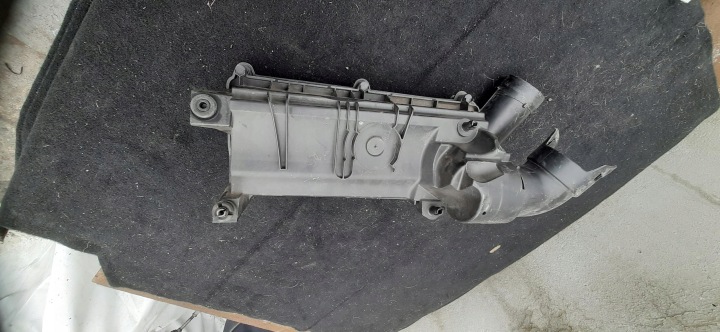фото №8, Корпус фільтра повітря 1.6thp peugeot 308 t9 5836818008