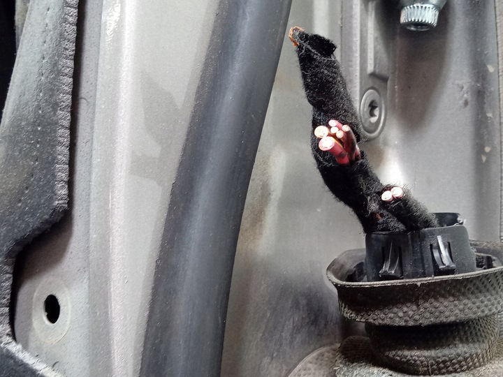 фото №5, Mercedes e w211 універсал двері зад ліві задні 723