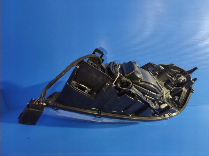 фото №14, Volvo xc60 i xc-60 i 08-13 ксенон 31420680 лампа передняя перед