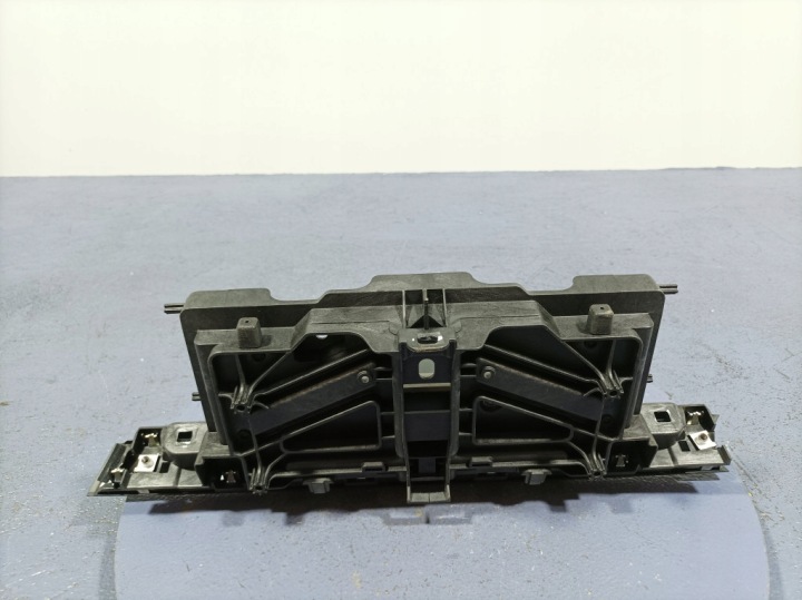 фото №5, Audi a5 f5 8w дисплей радіо навігації 8w0919604