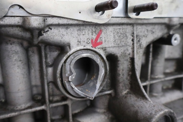 фото №12, Mercedes a-klasa w176 b-klasa w246 двигатель 1.6 cgi 270910 270.910