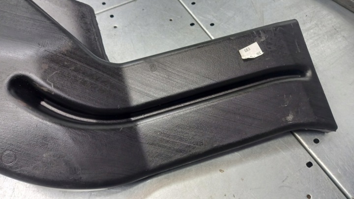фото №5, Воздуховод воздуха toyota avensis t25 2.0d 05r 87212-02050-b
