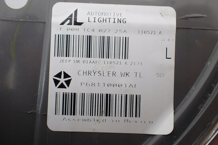 фото №12, Jeep grand cherokee wk2 2014- левая задняя лампа