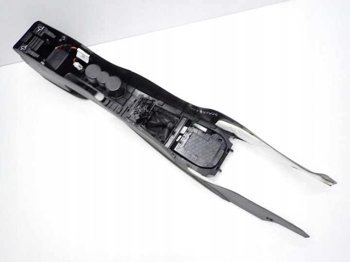 фото №9, Тунель підлокітник панель рамка usb європа оригінал skoda scala 20r