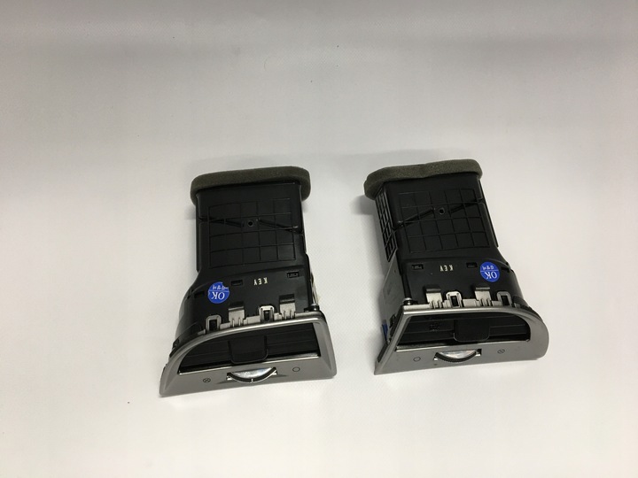 фото №2, Решётка воздуховод левая правая ssangyong tivoli 15-