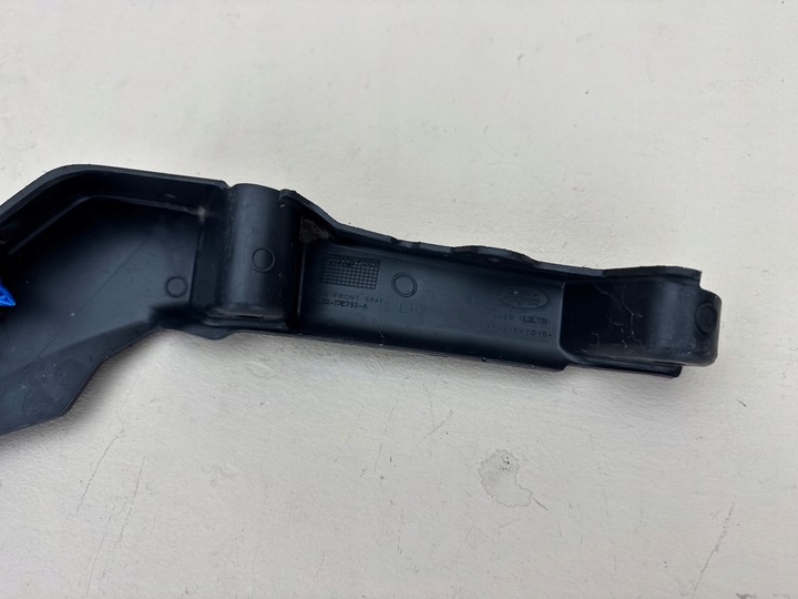 фото №9, Land rover evoque l538 16r- планка решётка бампера левый перед gj32-17e792-a