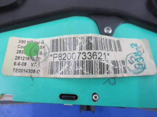 фото №4, Dacia sandero i бензин спидометр p8200733621 256tys