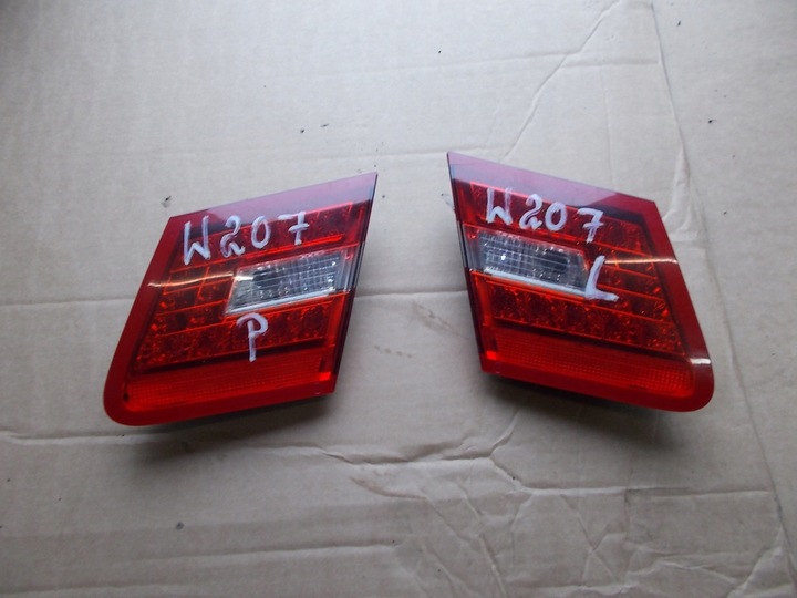 фото №1, Mercedes w207 купе cabrio лампа зад ліва w кришка багажника