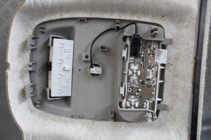 фото №11, Потолок smart forfour ii 453 светлая 739108819r 2014-