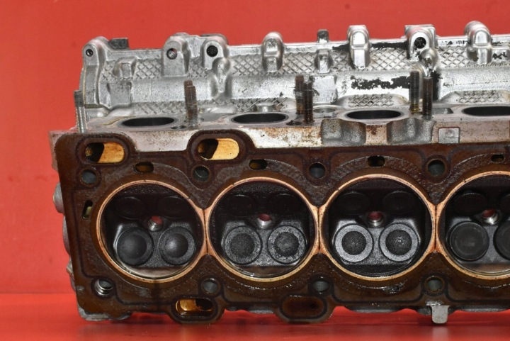 фото №14, Головка двигуна 1001837009 volvo s60 1 i 2.4 b 140 km 04-09
