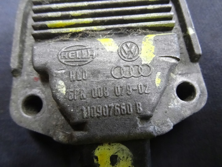 фото №5, Passat b5 1.9 датчик рівня масла 1j0907660