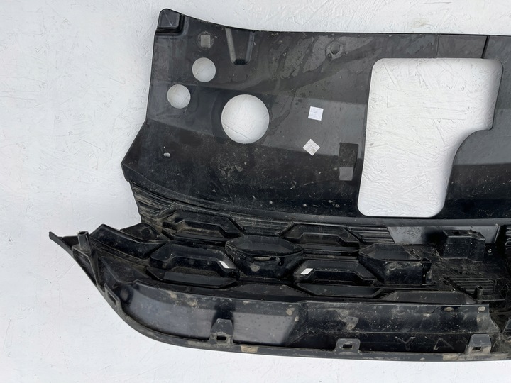 фото №11, Dacia sandero stepway iii 20 - решётка бампер перед 623109870r