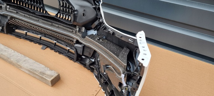 фото №12, E клас w213 рестайлінг 20- бампер перед оригінал c275